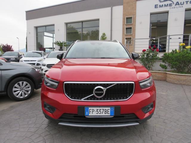 Auto - Volvo xc40 d4 awd geartronic momentum