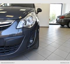 Auto - Opel corsa 1.2 5p. edition