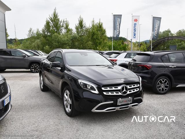 Mercedes-benz gla 200 d automatic 4matic sport