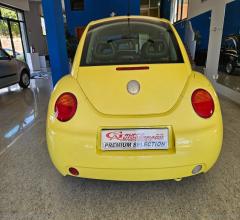 Auto - Volkswagen new beetle 1.9 tdi