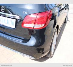 Auto - Mercedes-benz b 180 d automatic sport