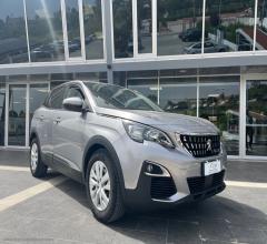 Auto - Peugeot 3008 bluehdi 130 s&s business