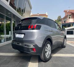 Auto - Peugeot 3008 bluehdi 130 s&s business