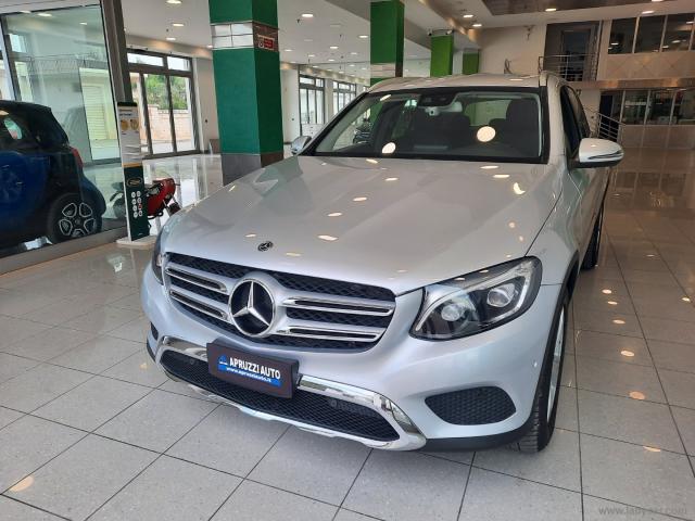 Auto - Mercedes-benz glc 220 d 4matic sport