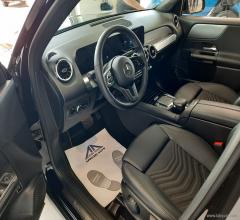 Auto - Mercedes-benz glb 200 d automatic sport