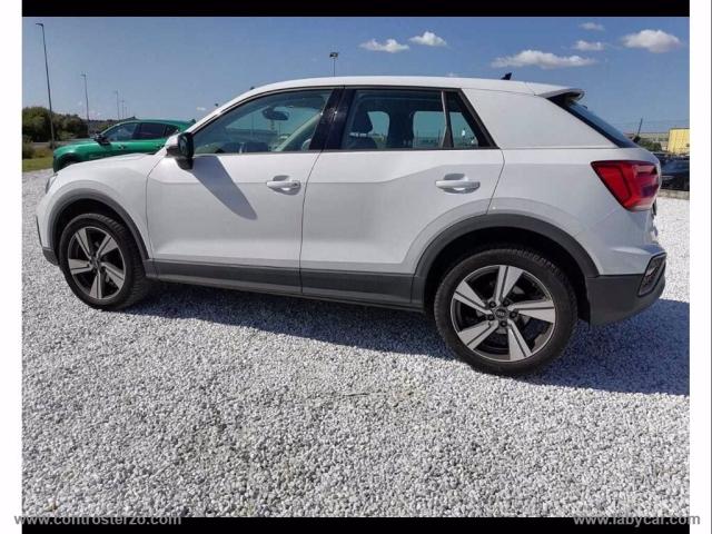 Auto - Audi q2 35 tfsi s tronic admired