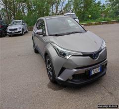 Auto - Toyota c-hr 1.8 hybrid e-cvt trend