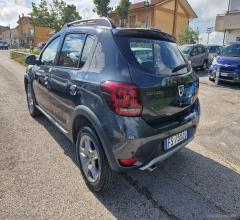 Auto - Dacia sandero 1.5 dci 8v 90 cv s&s ss wow