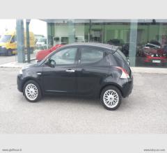 Auto - Lancia ypsilon 1.2 69 cv oro 5 posti