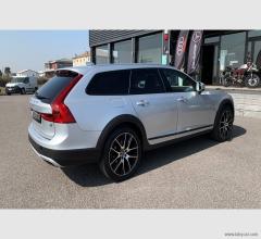 Auto - Volvo v90 cross country d4 awd geartronic pro