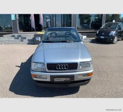 Auto - Audi cabrio 2.0 e