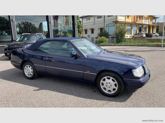 Auto - Mercedes-benz e 200 cabrio