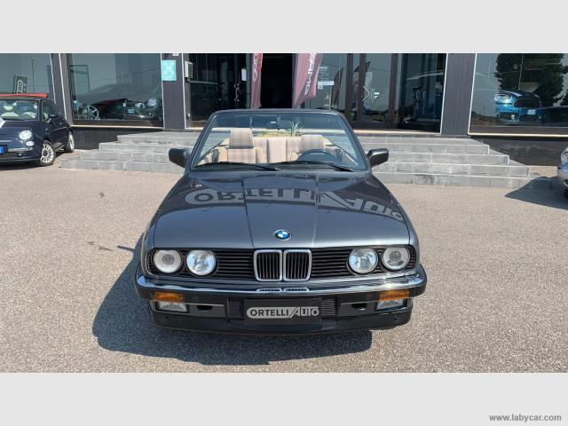 Auto - Bmw 320i cabrio