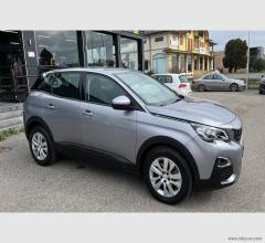 Auto - Peugeot 3008 bluehdi 130 s&s business n1