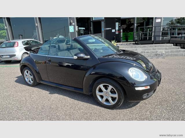 Auto - Volkswagen new beetle 1.4 16v cabrio