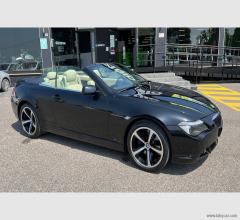 Auto - Bmw 650i cabrio