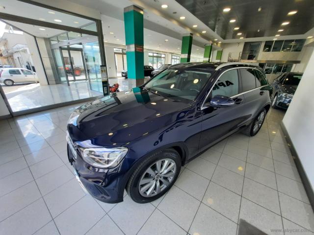 Auto - Mercedes-benz glc 300 d 4matic sport