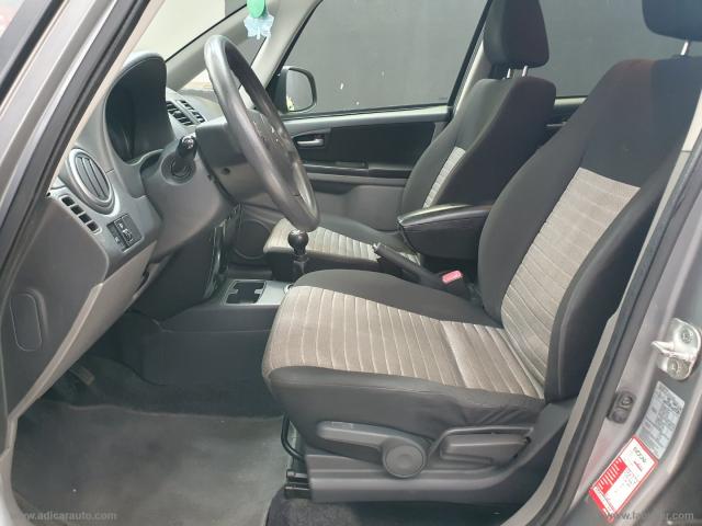 Auto - Suzuki sx4 1.5 gl