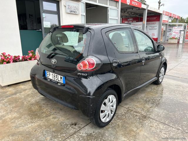 Auto - Toyota aygo 1.0 12v vvt-i 5p. active connect