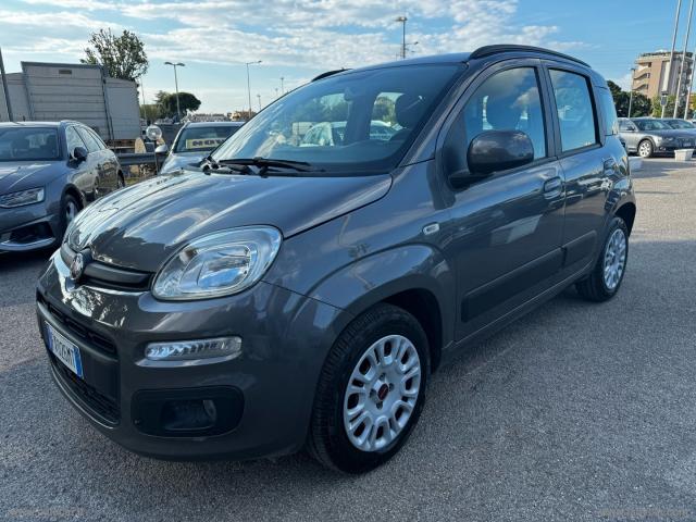 Auto - Fiat panda 1.2 connected by wind