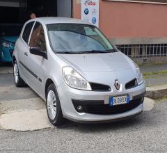 Auto - Renault clio 1.2 3p. confort