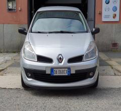 Auto - Renault clio 1.2 3p. confort