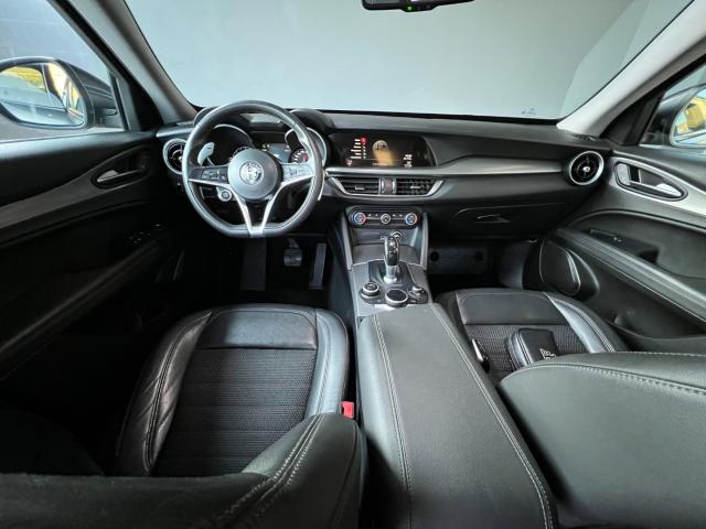 Auto - Alfa romeo stelvio 2.2 t.diesel 210 cv at8 q4 exec.