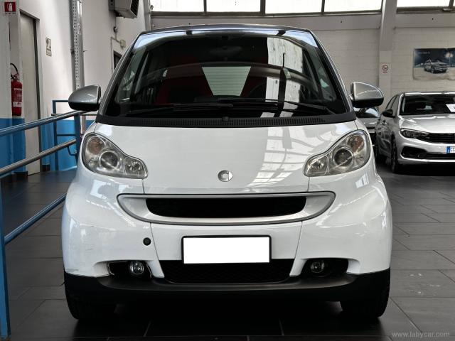 Auto - Smart fortwo 1000 52 kw mhd coupÃ© passion