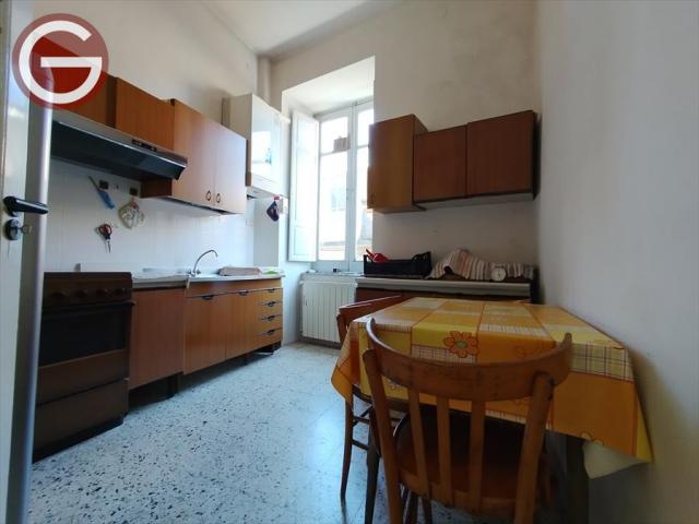 Appartamenti in Vendita - Palazzo in vendita a cittanova zona semicentrale