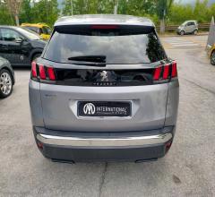 Auto - Peugeot 3008 bluehdi 130 s&s active business