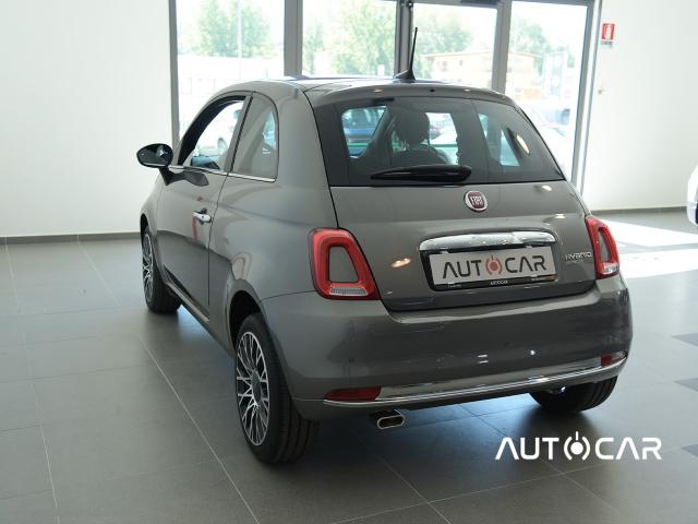 Auto - Fiat 500 1.0 hybrid dolcevita