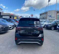 Auto - Volkswagen t-cross 1.0 tsi 115 cv r-line