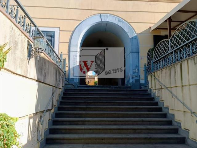 Appartamenti in Vendita - Casa indipendente in vendita a napoli capodimonte