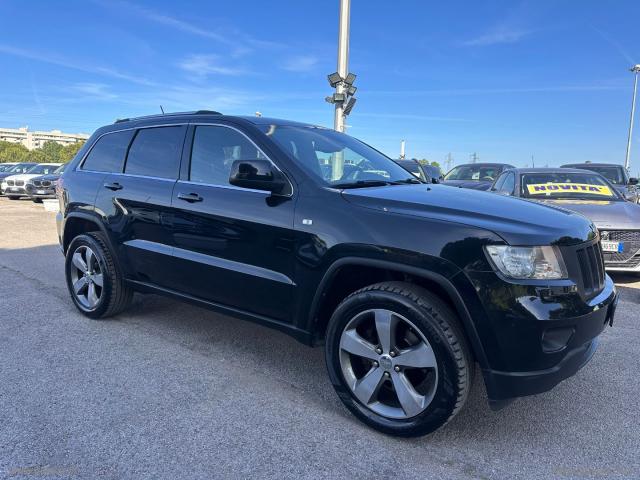 Auto - Jeep gr. cherokee 3.0 crd 190 cv laredo