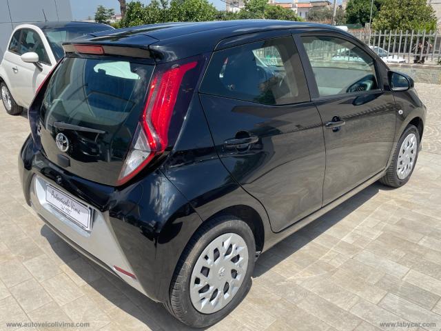 Auto - Toyota aygo connect 1.0 vvt-i 72 cv 5p. x-wave