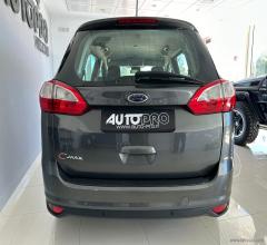 Auto - Ford c-max7 1.5 tdci 120 cv pow. s&s business