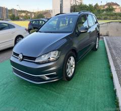 Auto - Volkswagen golf variant 1.6 115cv business