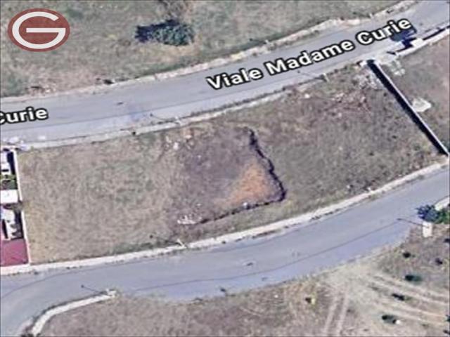 Appartamenti in Vendita - Terreno edificabile in vendita a gioia tauro zona semicentrale