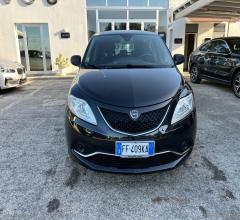 Auto - Lancia ypsilon 1.2 69 cv 5p. gpl ecochic silver