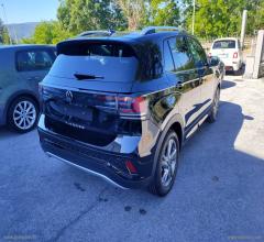 Auto - Volkswagen t-cross 1.0 tsi 115 cv r-line