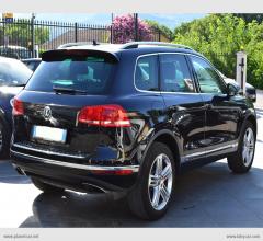 Auto - Volkswagen touareg 3.0 tdi 262 cv tip. bmt