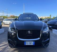 Auto - Jaguar f-pace 3.0 d v6 300 cv awd aut. pure