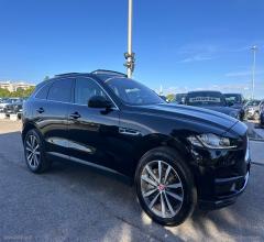 Auto - Jaguar f-pace 3.0 d v6 300 cv awd aut. pure