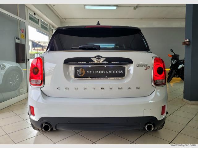 Auto - Mini mini cooper sd countryman all4