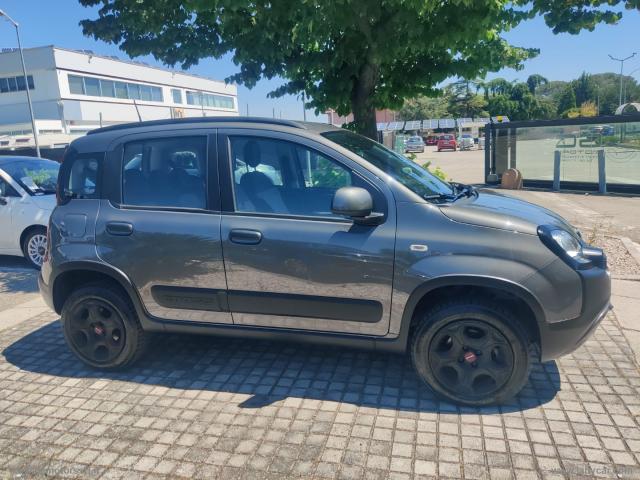 Auto - Fiat panda cross 0.9 twinair turbo s&s 4x4