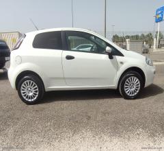 Auto - Fiat punto 1.4 8v nat.pow. 3p. van pop 2 p.ti