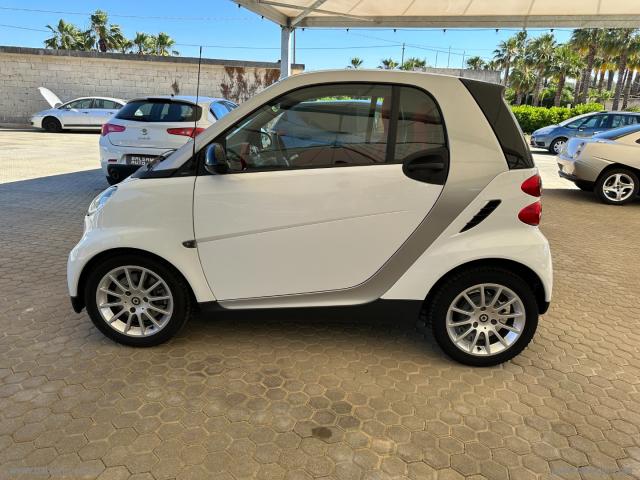 Auto - Smart fortwo 1000 52 kw mhd coupÃ© passion