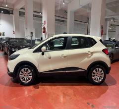 Auto - Renault captur 1.5 dci 8v 90 cv s&s wave