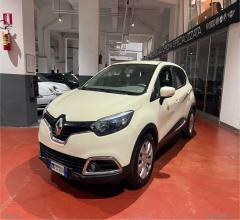 Auto - Renault captur 1.5 dci 8v 90 cv s&s wave