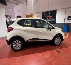 Auto - Renault captur 1.5 dci 8v 90 cv s&s wave